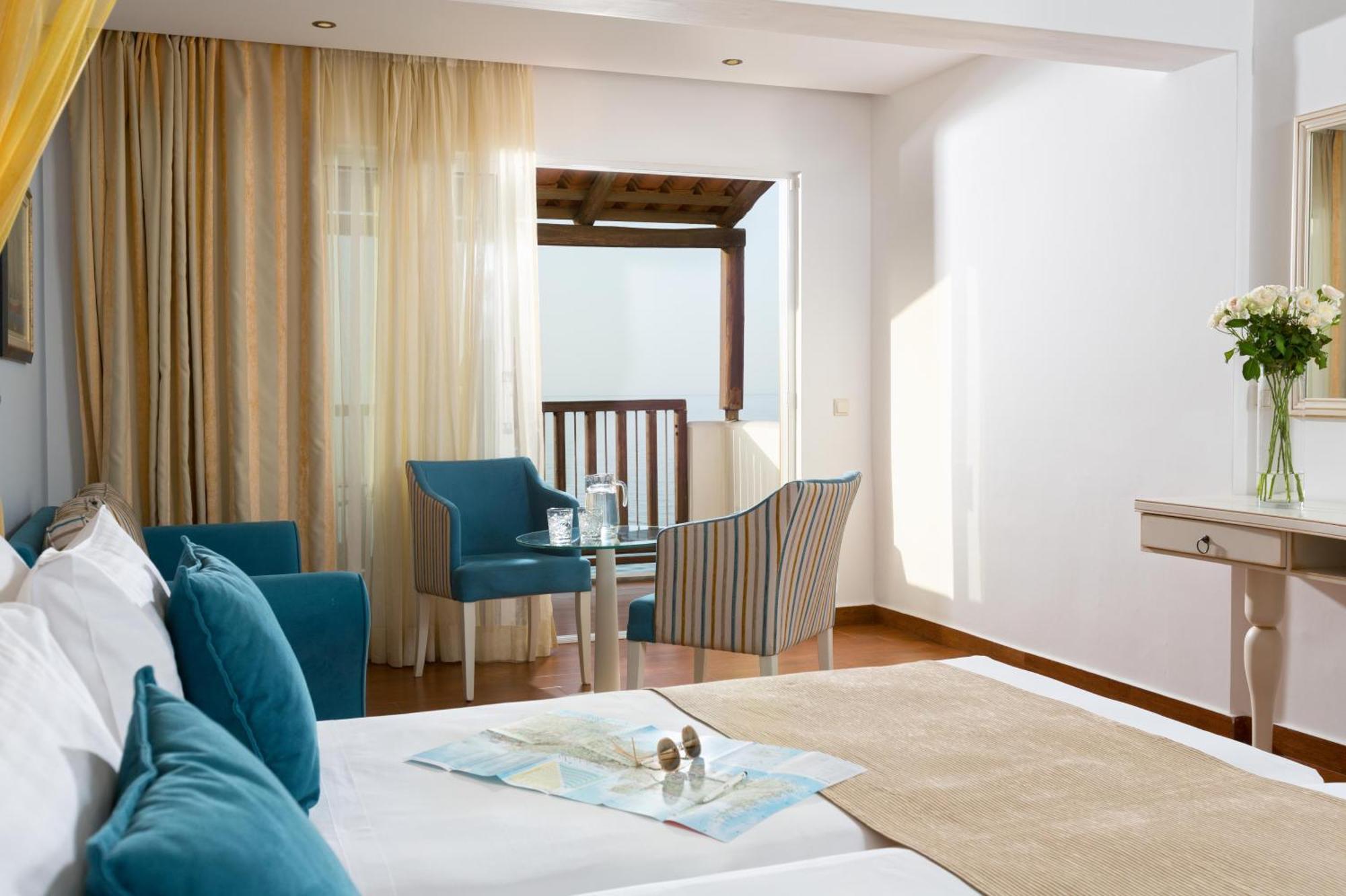 Alexander Beach Hotel & Village Resort Mália Kültér fotó
